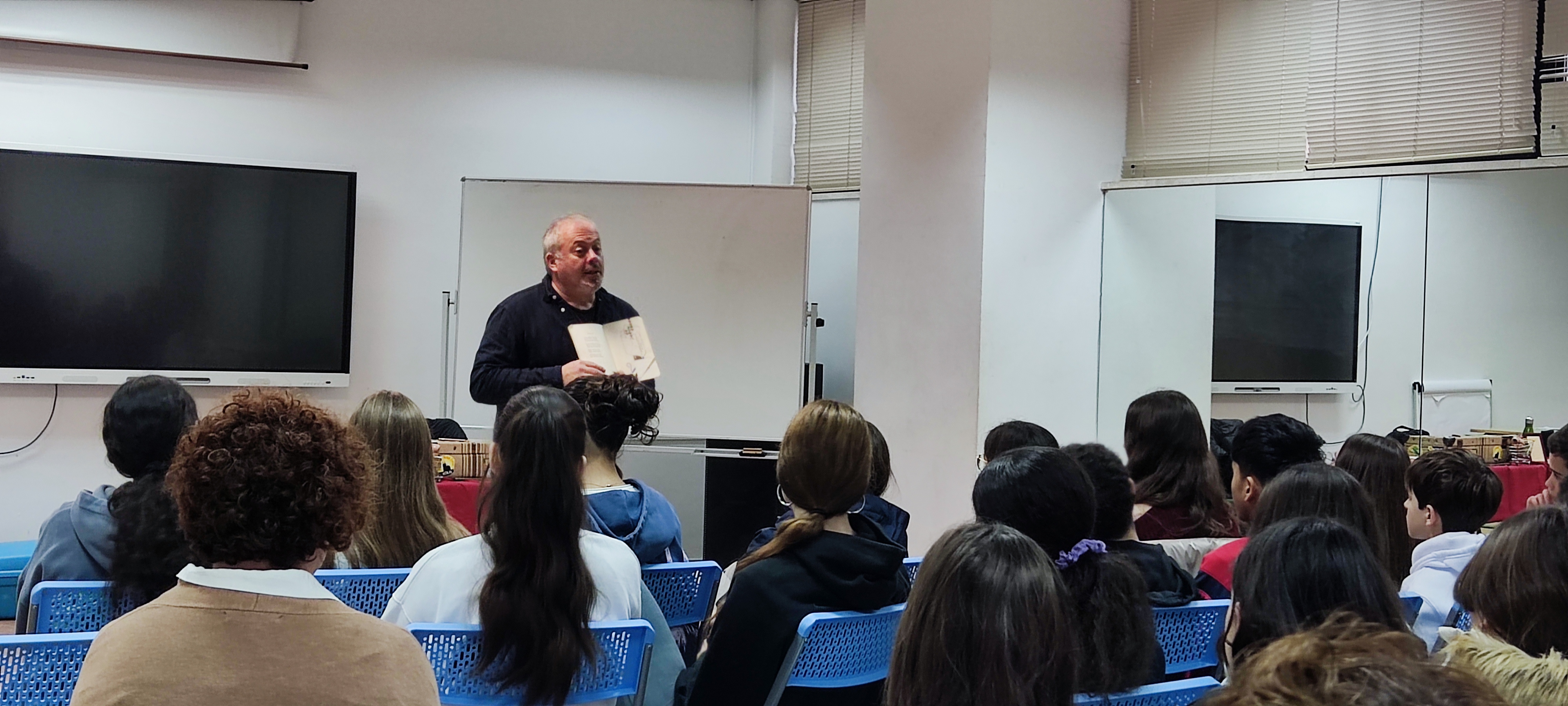 25-26 RAÚL VACAS 1 25-26 RAÚL VACAS 1