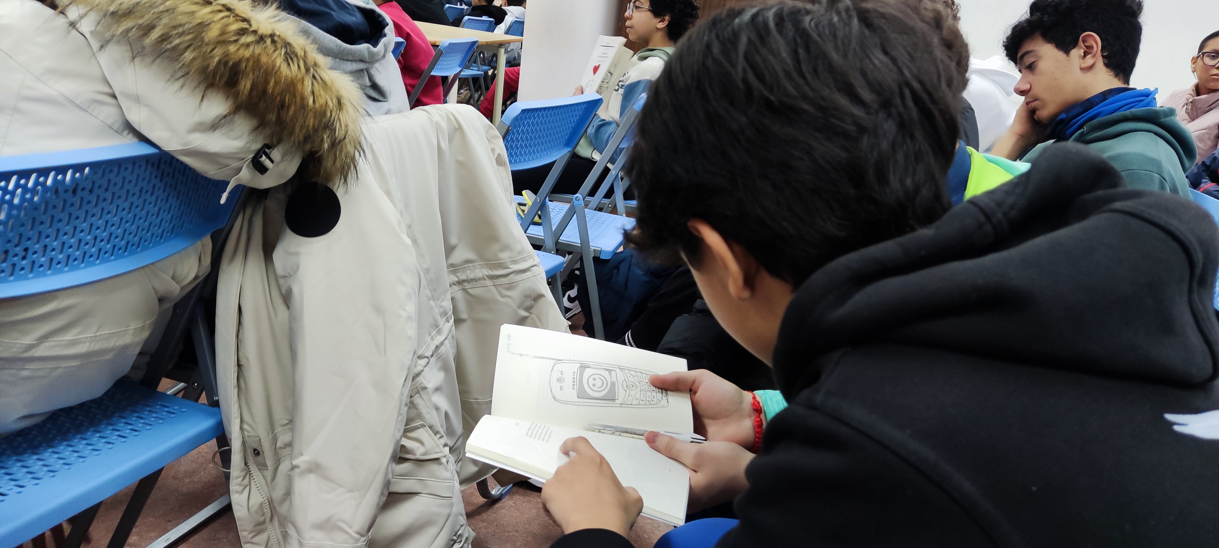 25-26 RAÚL VACAS 2 25-26 RAÚL VACAS 2