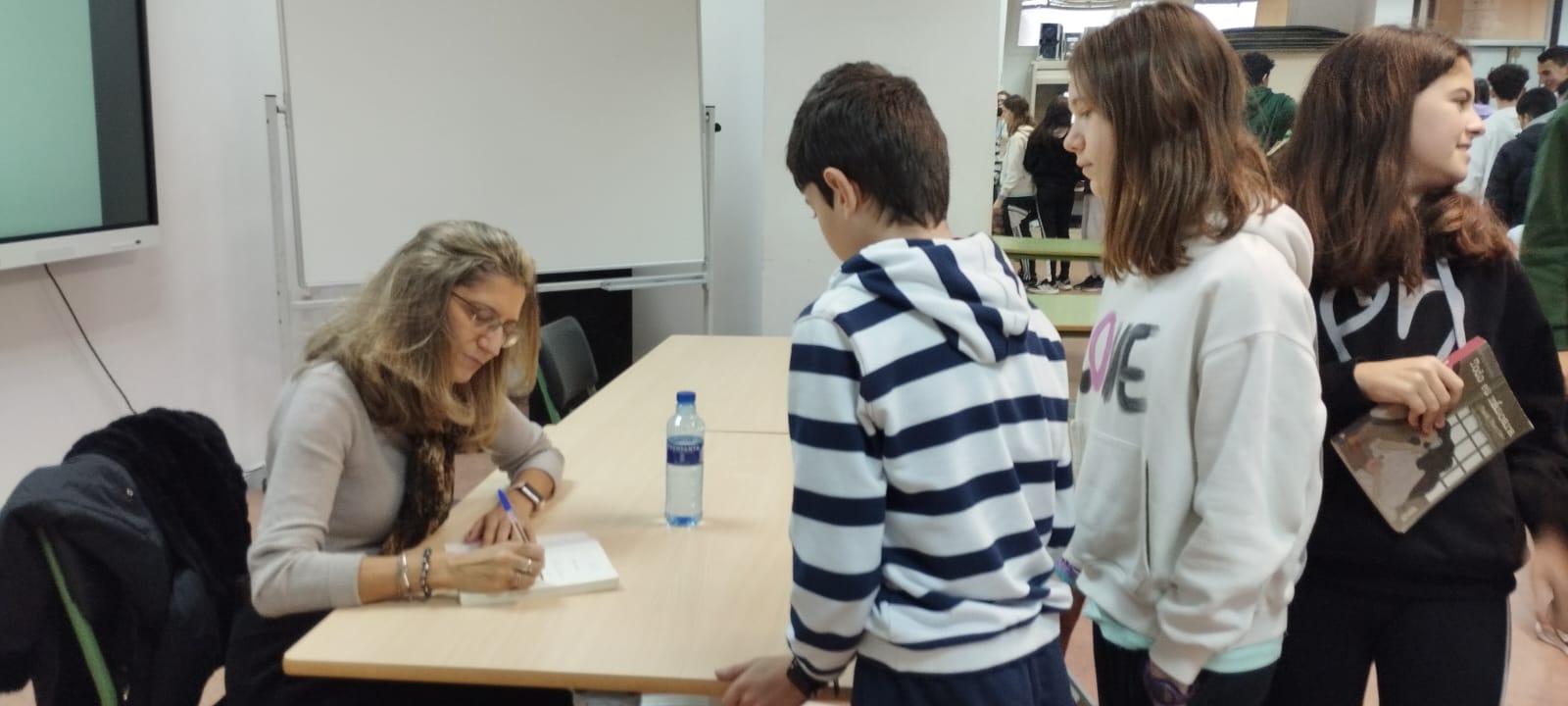 25-26 VISITA ROSA HUERTAS 01